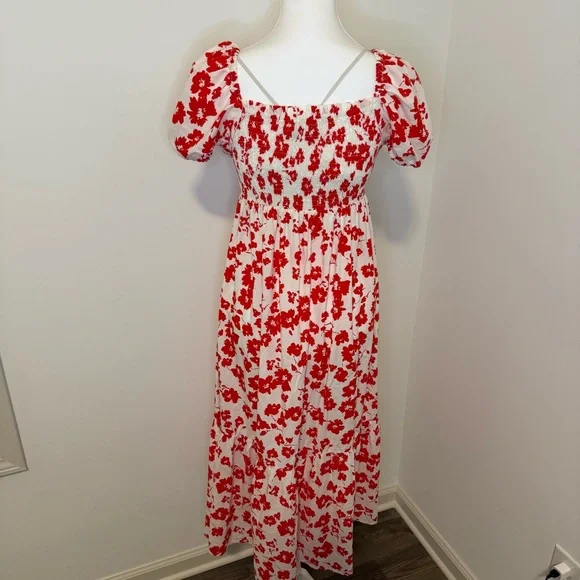 ZARA Floral Smocked Red Puff Sleeve MIDI - Picture 2 of 3